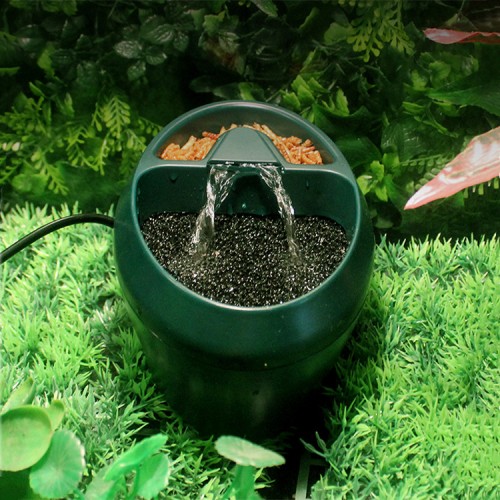 NOMOY PET 諾摩 爬蟲流水器